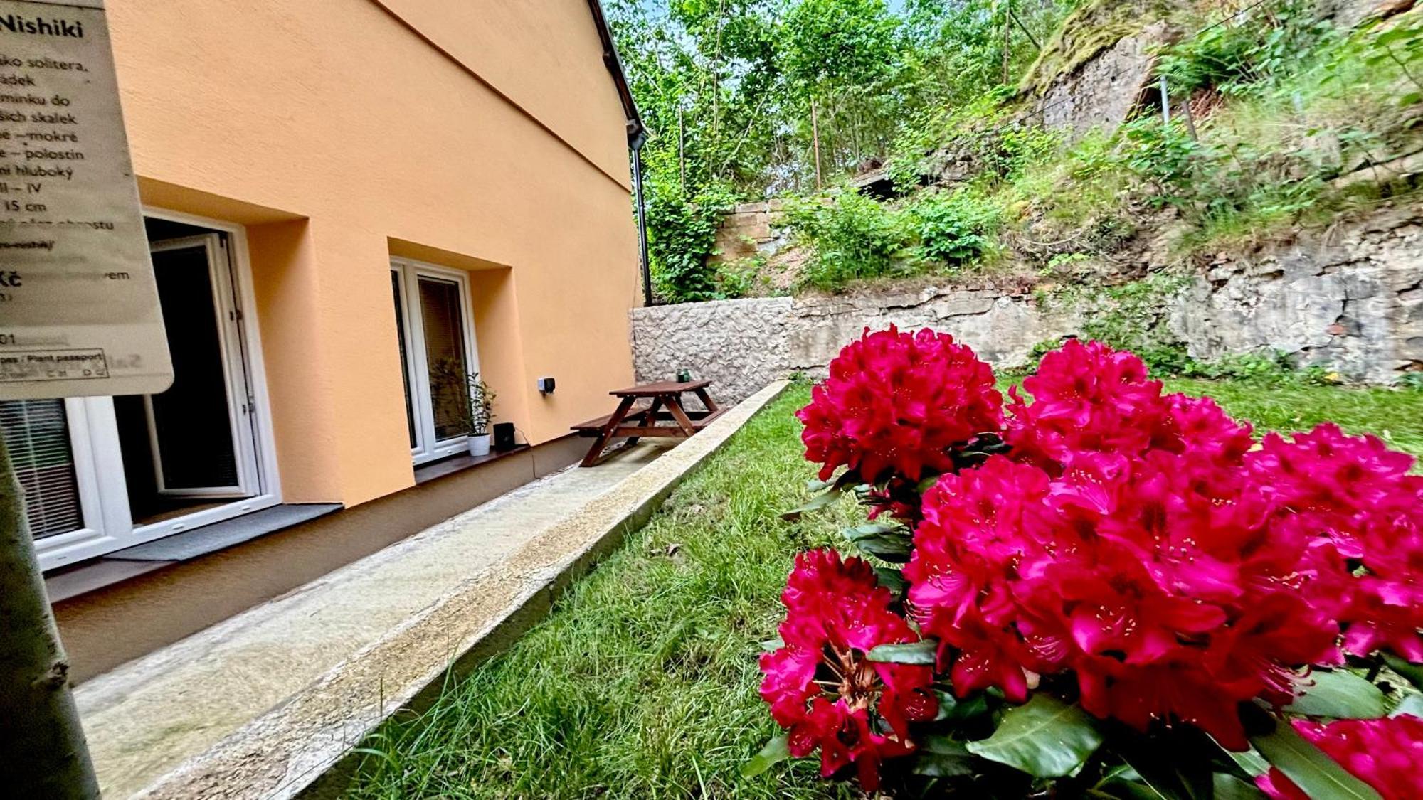 Remote Work Friendly Zahradni U Jezera Apartment *