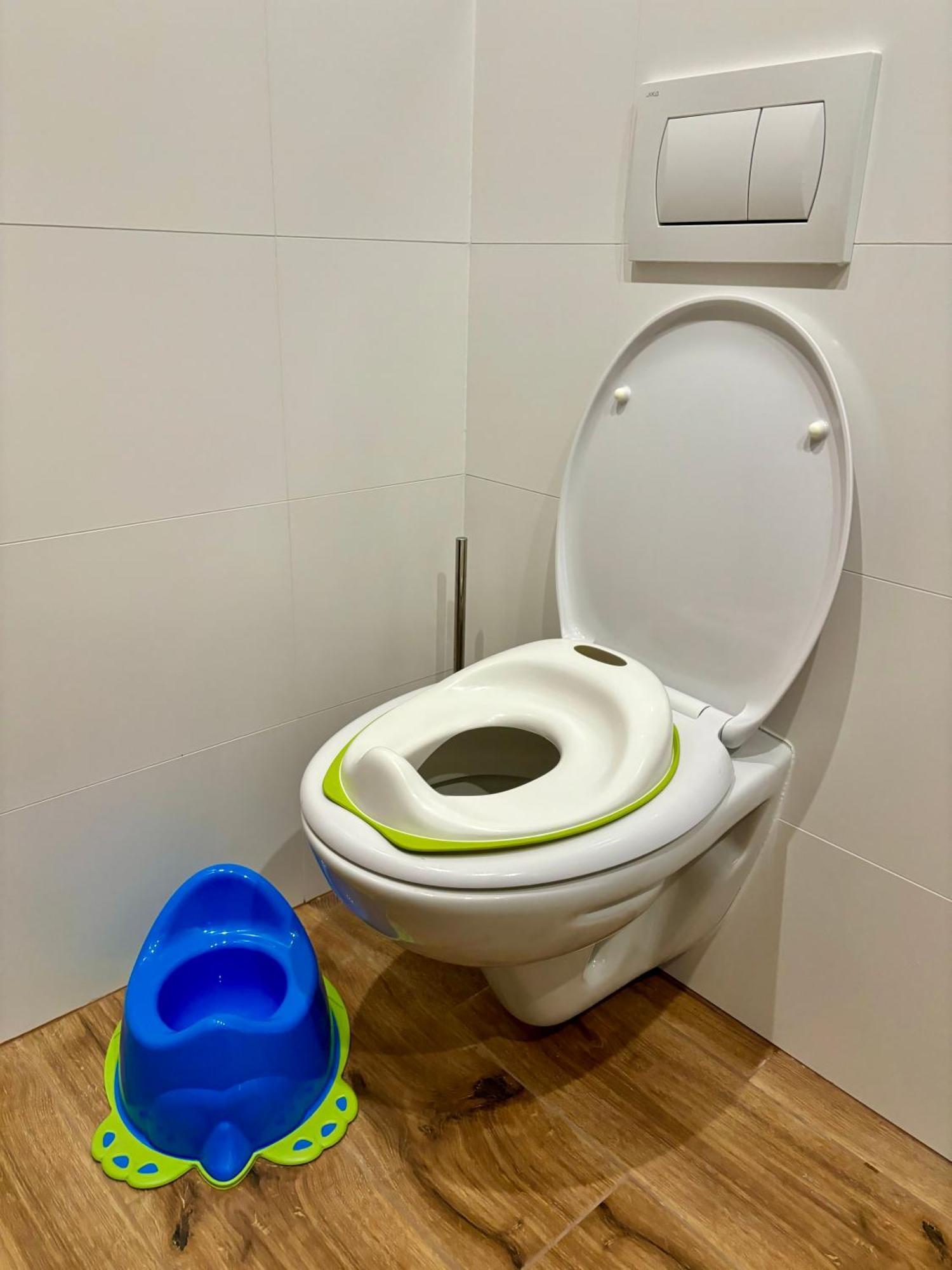Apartment Remote Work Friendly Zahradni U Jezera